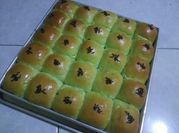 Gambar roti sobek segitiga biru