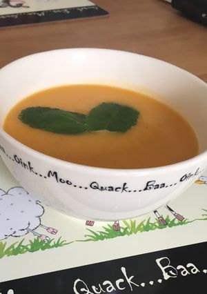 Thai kókusz, édesburgonya krémleves recept fotója