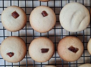 Una foto de Maquitas (galletas de maca peruana)