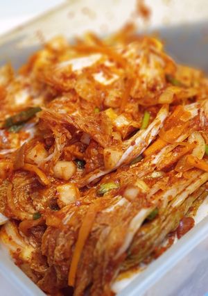 รูปของ กิมจิ​ผักกาดขาว​ หัวไชเท้า​ ต้นหอม​ แครอท 🥬🥕