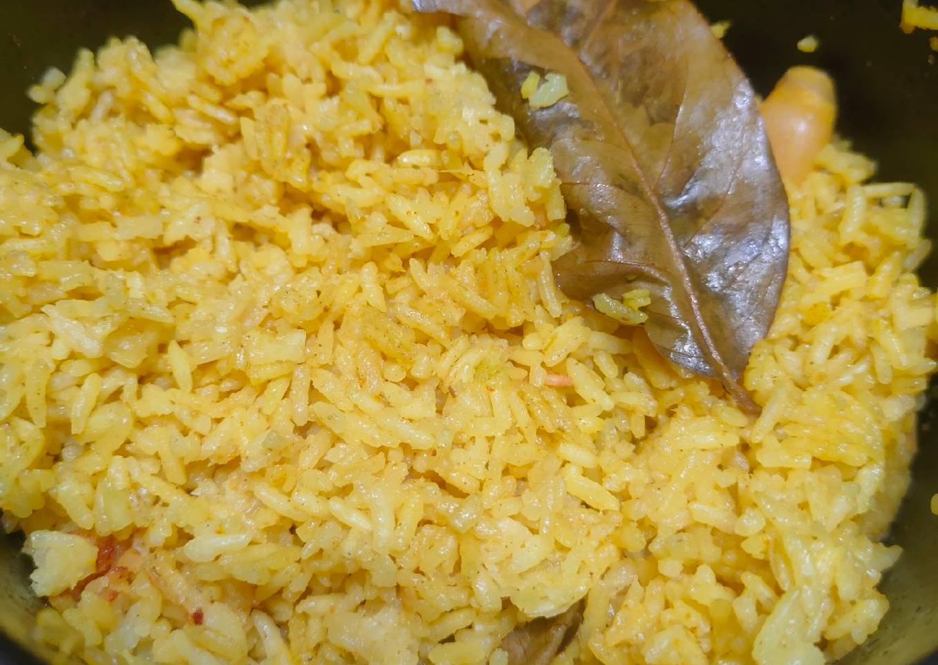 Nasi Kuning Magic com/ Rice cooker