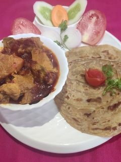 আলু দিয়ে চিকেনের ঝোল (aloo diye chickener jhal recipe in Bengali) রেসিপির প্রধান ছবি