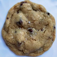 Yet Another Chocolate Chip Cookie Recipe 🍪 A picture of Yet Another Chocolate Chip Cookie Recipe 🍪.