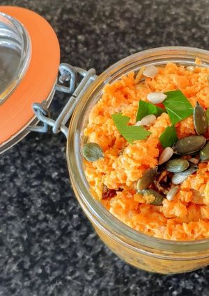 Une photo de Tartinade de carottes à l'orientale. (vegan)