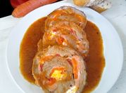 Una foto de morrones rellenos vacio