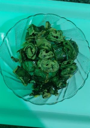 पात्रा (Patra recipe in hindi) रेसिपी मुख्य फोटो