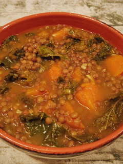 Una foto de Lentejas con Calabaza y Kale