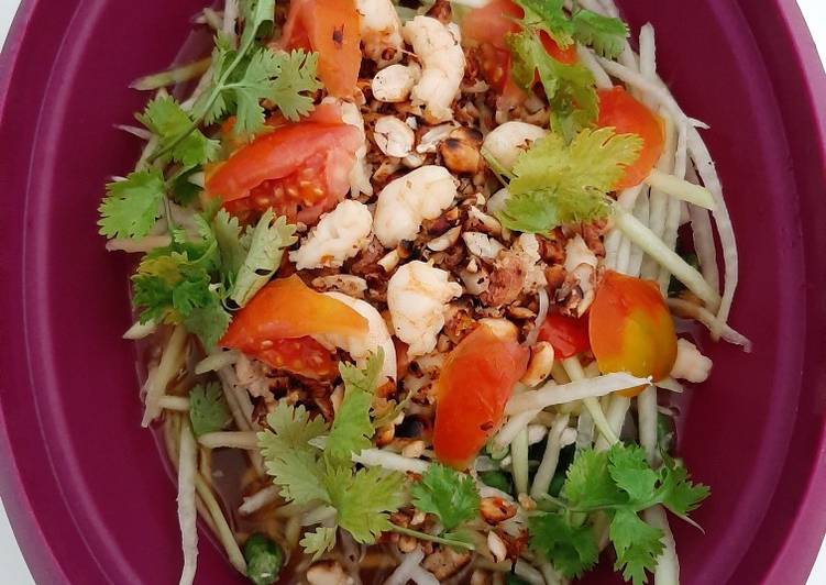 Resep Som tum (salad pepaya muda + udang) Anti Gagal