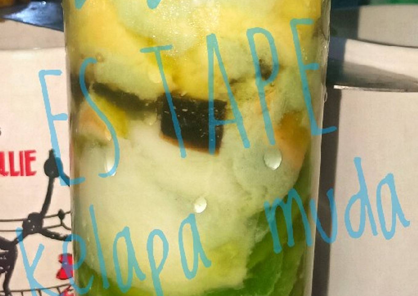 Es tape kelapa muda🍨