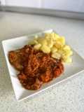 Lomo en salsa con champiñones y zanahoria
