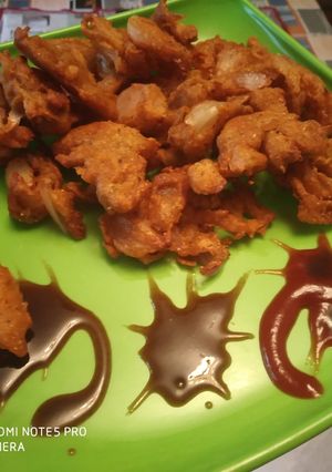 A picture of Moong dal bhajiya.