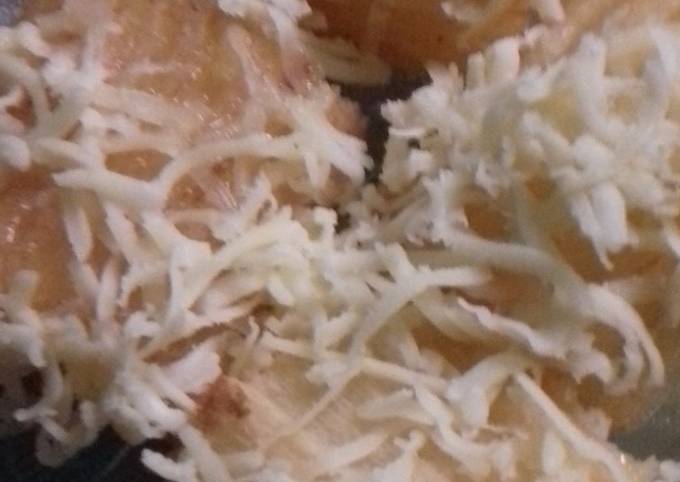 Resep Singkong Keju Merekah yang Bikin Ngiler