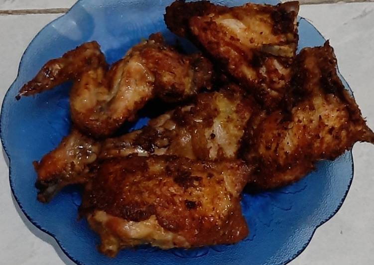 Bagaimana Membuat Ayam Goreng Full Rempah yang Lezat Sekali
