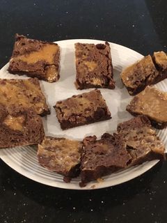A picture of Caramel Dust Fudge Brownies.
