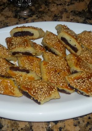 صورة لوصفة طريقة عمل مقروطة بالعجوة