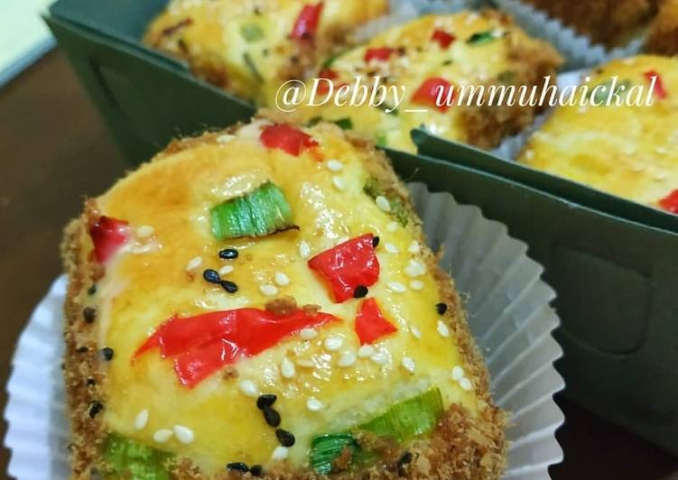 Roti Kentang Abon