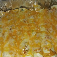 A picture of Salsa Verde Chicken Enchiladas.