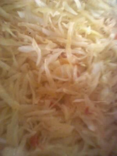 A picture of Saute cabbages.
