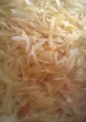 A picture of Saute cabbages.