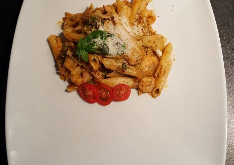 Recipe of Homemade Prawny pesto pasta