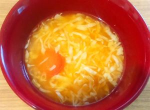 Una foto de Sopa de col, papa y chorizo (Olla de cocción lenta-CrockPot-SlowCooker)
