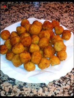 Una foto de Bolas de atún y patata