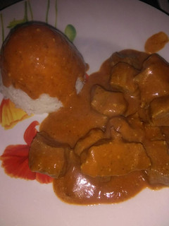Una foto de Carne con tomate