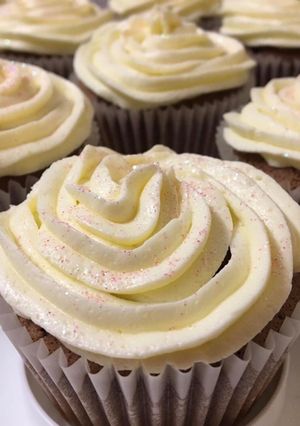A picture of Chocolate Chip Cupcakes.