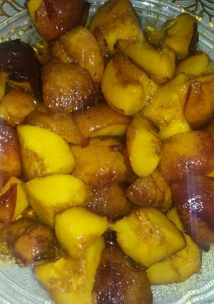صورة لوصفة خوخ بالكراميل
