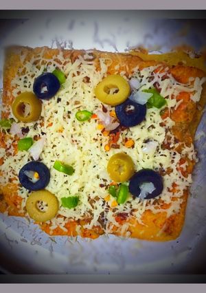 ચીઝ વેજી આમલેટ (Cheese Veggi Omlet Recipe In Gujarati) રેસીપી મુખ્ય ફોટો