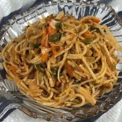 A picture of Veg Schezwan Noodles.