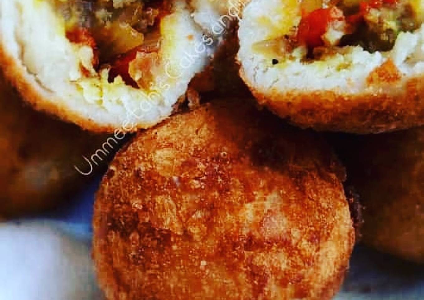 Stuffed golden yam balls