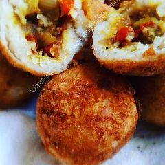 Stuffed golden yam balls A picture of Stuffed golden yam balls.