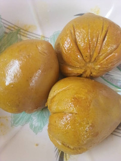 A picture of Alala.