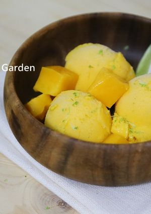 芒果蜂蜜冰淇淋(免冰淇淋機、免刮) 的食譜成品照片
