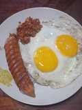 NasiLor (Nasi Sosis Telor)