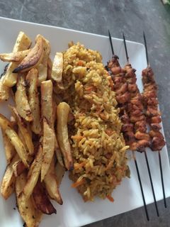 صورة لوصفة طبق ارز مع قطبان دجاج