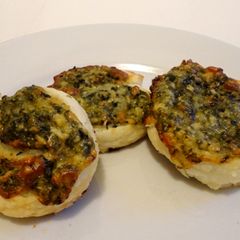 Spinach Cheese Swirls A picture of Spinach Cheese Swirls.
