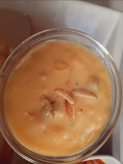 ड्राई फ्रूट कस्टर्ड (dry fruit custard recipe in Hindi) रेसिपी मुख्य फोटो