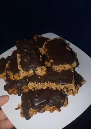 Una foto de Barritas de cereales/avena con chocolate 🍫