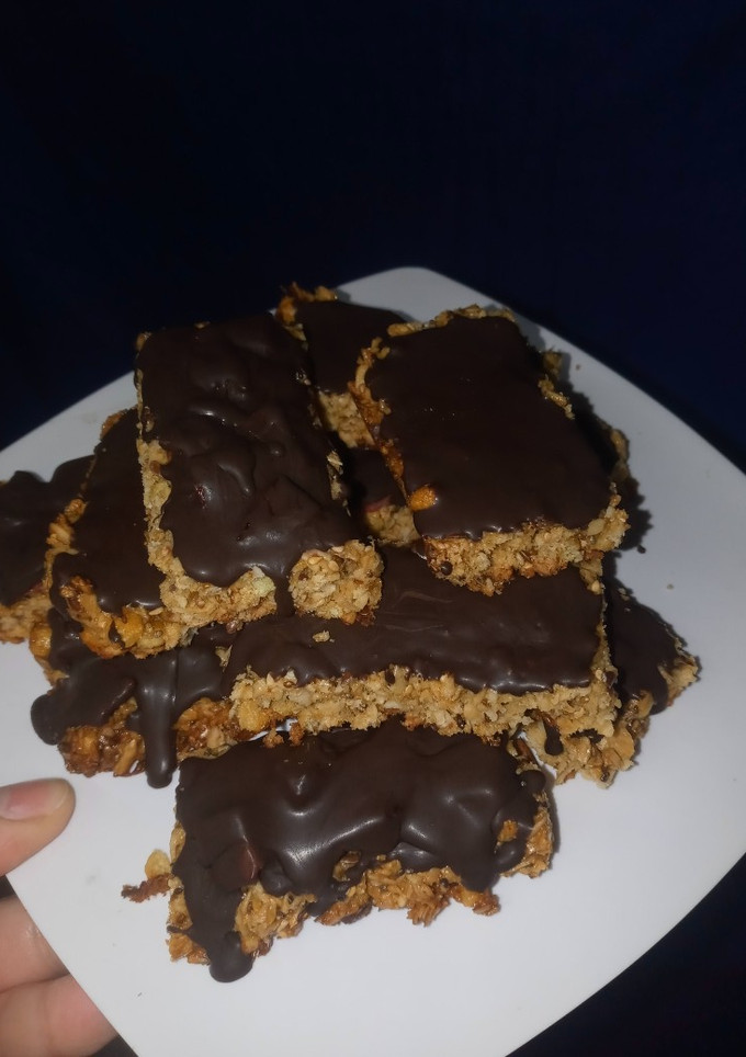 Una foto de Barritas de cereales/avena con chocolate 🍫