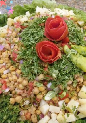 A picture of Easy chickpea salad.