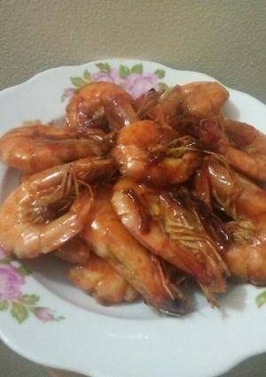Hình của món Tôm rim chua ngọt.