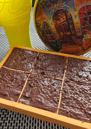 Pudingos csokis eperkocka recept fotója