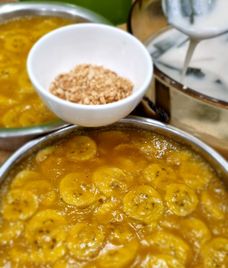 bánh chuối hấp nước cốt dừa