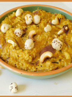 தாமரை விதைகள் மசாலா சாதம் (makhana masala rice recipe in tamil) செய்முறை முக்கிய புகைப்படம்