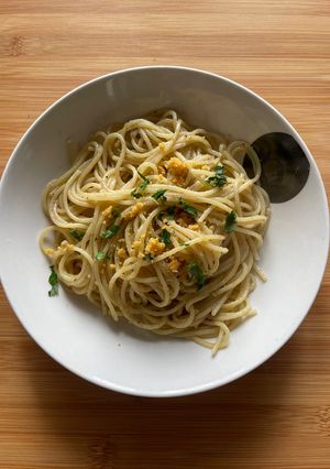 Foto di #664 Spaghetti con alici e pangrattato🐟🥖🌱🌱