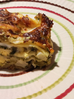 Foto di Lasagna di Pasqua con asparagi, pesto e uova sode