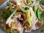 A picture of bean sprouts side dish