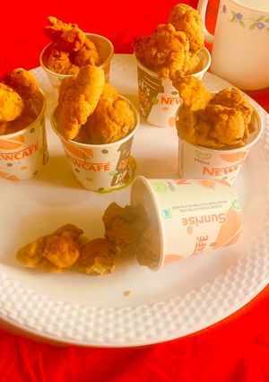 চিকেন পপকর্ন (chicken popcorn recipe in bengali) রেসিপির প্রধান ছবি